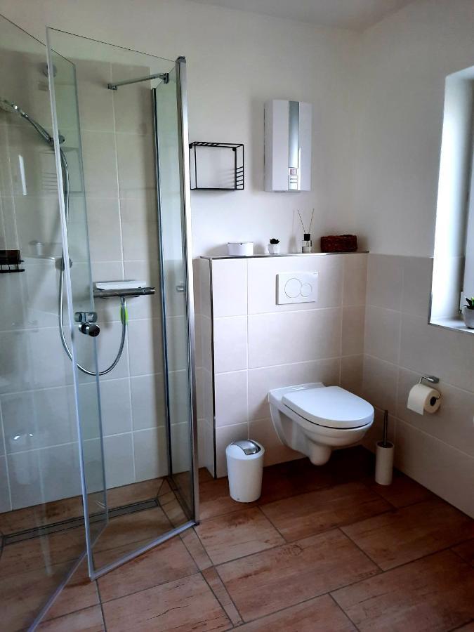 Ferienappartement Am Slevogtweg Leinsweiler Exterior foto